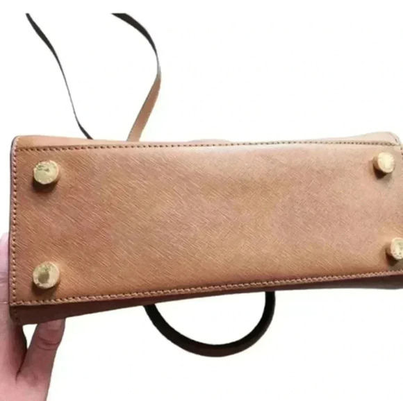 Michael Kors Selma Medium Saffiano Leather Crossbody Bag Cognac Brown Women's - Picture 8 of 15